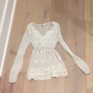 Armi lace long sleeve top tunic